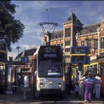 De verkeerssituatie op het Amsterdamse Centraal Station is een puinhoop