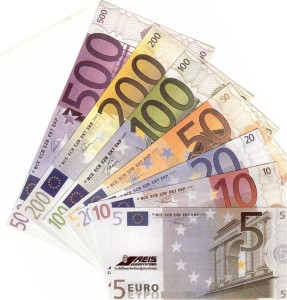 hoe meer euro-bankbiljetten in het salaris hoe beter